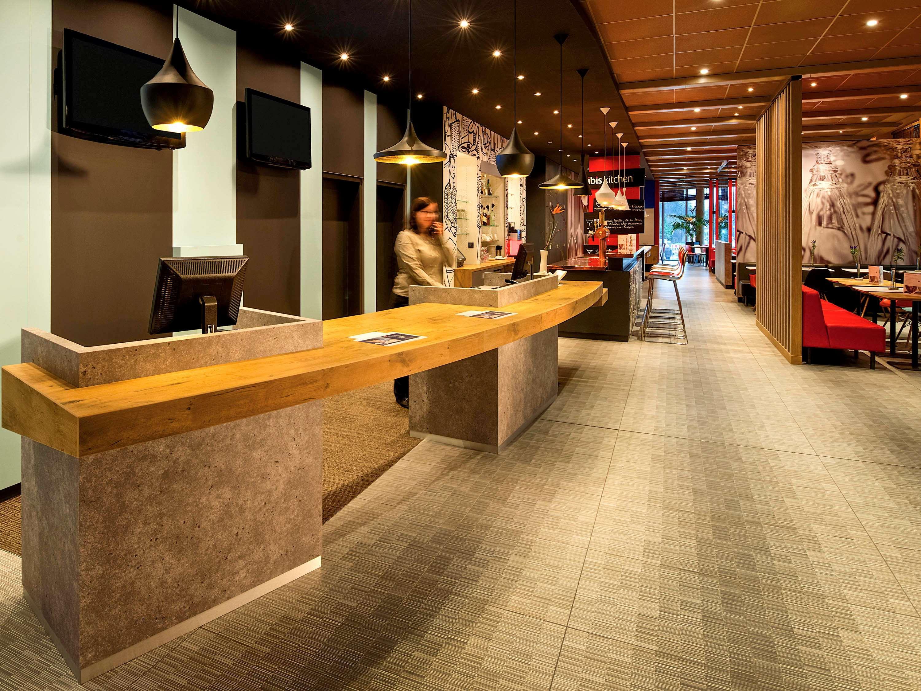 Hotel Ibis Hamburg Alsterring Exterior foto